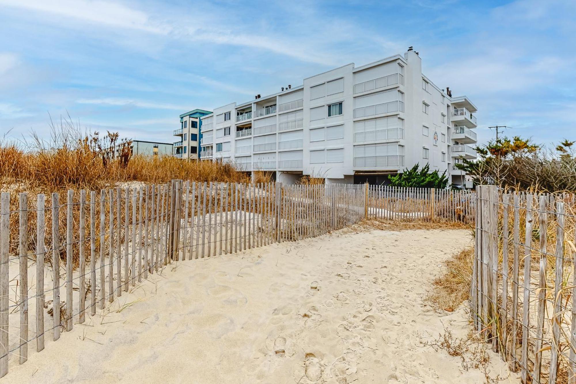 Ocean One Villa Ocean City Room photo